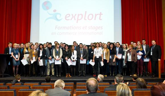 Remise des diplômes aux 70 stagiaires des sessions 2012-2013 du programme Explort.